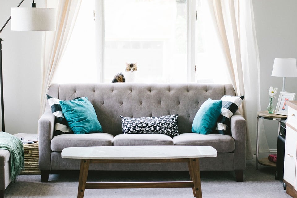 De-cluttering Home De-cluttering Home