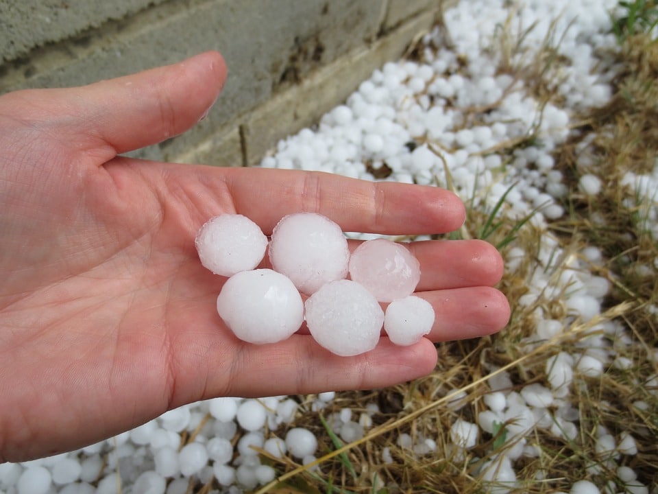 Safeguard Home Against Hailstorms Safeguard Home Against Hailstorms