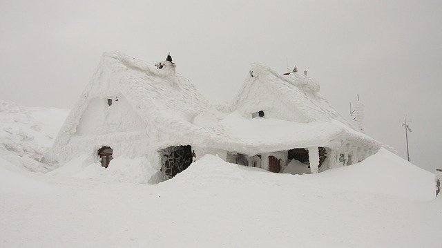How Much Damage Can A Blizzard Do to Your Home How Much Damage Can A Blizzard Do to Your Home