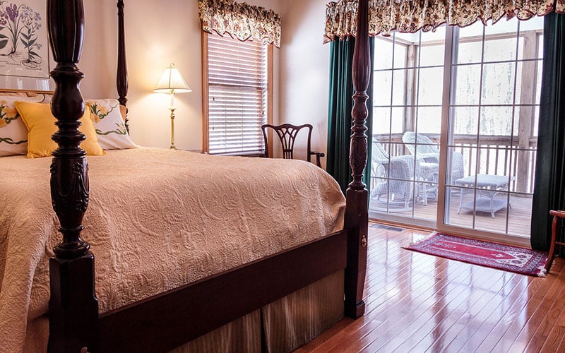 How Sliding Doors Can Lead to Water Damage How Sliding Doors Can Lead to Water Damage